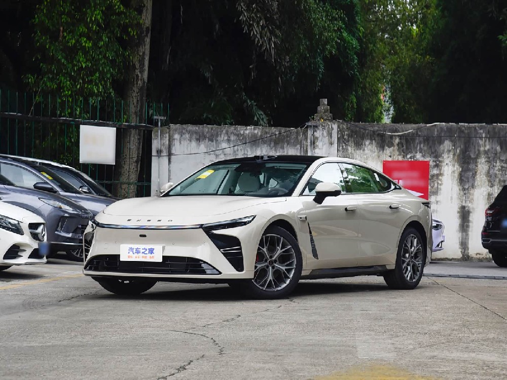 With multiple intelligent upgrades and dual powertrain optio···