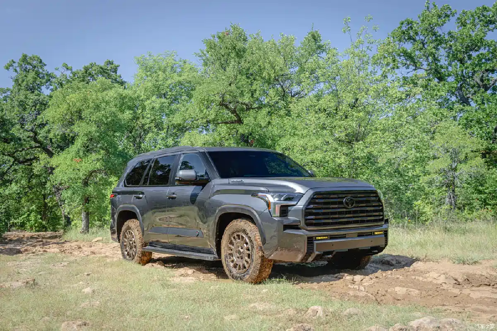 Official photos of the 2027 Toyota Sequoia: Factory Trailhunter off-road trim and V6 hybrid powertrain.