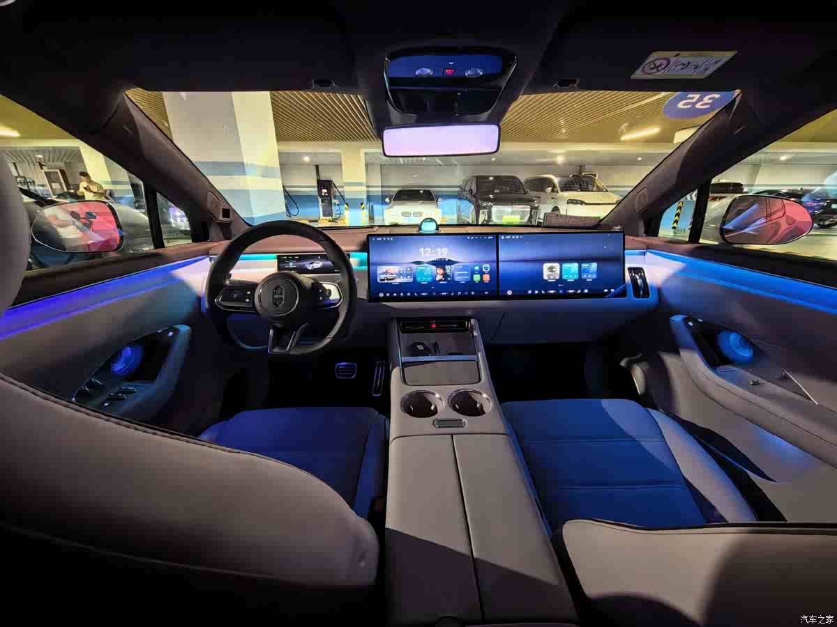 http://www2.autoimg.cn/chejiahaodfs/g33/M00/EE/C8/620x0_1_autohomecar__Chto52qeVXSAPnB0AAJp1DLP-y0227.jpg