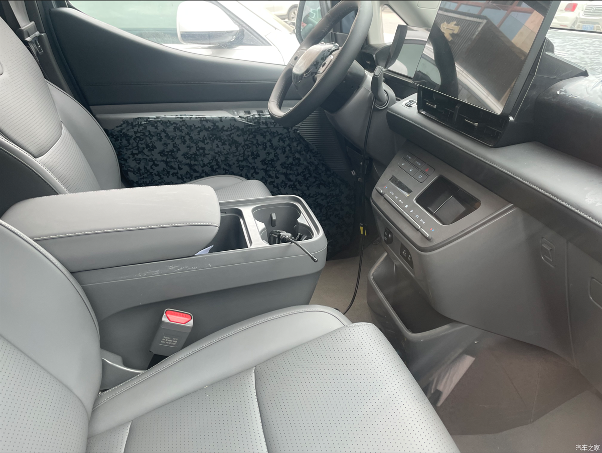 http://www2.autoimg.cn/chejiahaodfs/g34/M00/C2/1C/620x0_1_autohomecar__ChxpV2rQiz6ACDioABntlp3SIm4749.png